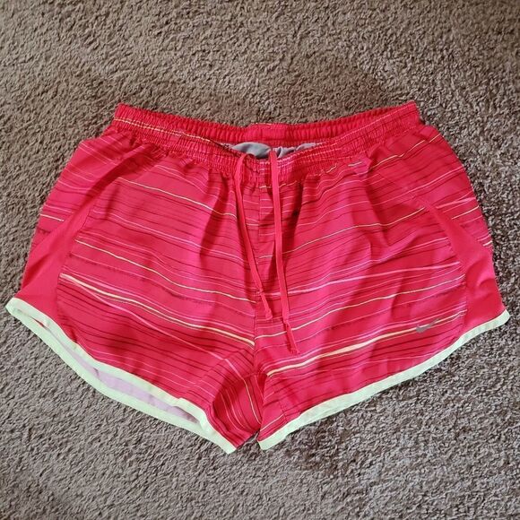 Nike Dri Fit Tempo Running Shorts Womens Medium - Picture 1 of 4